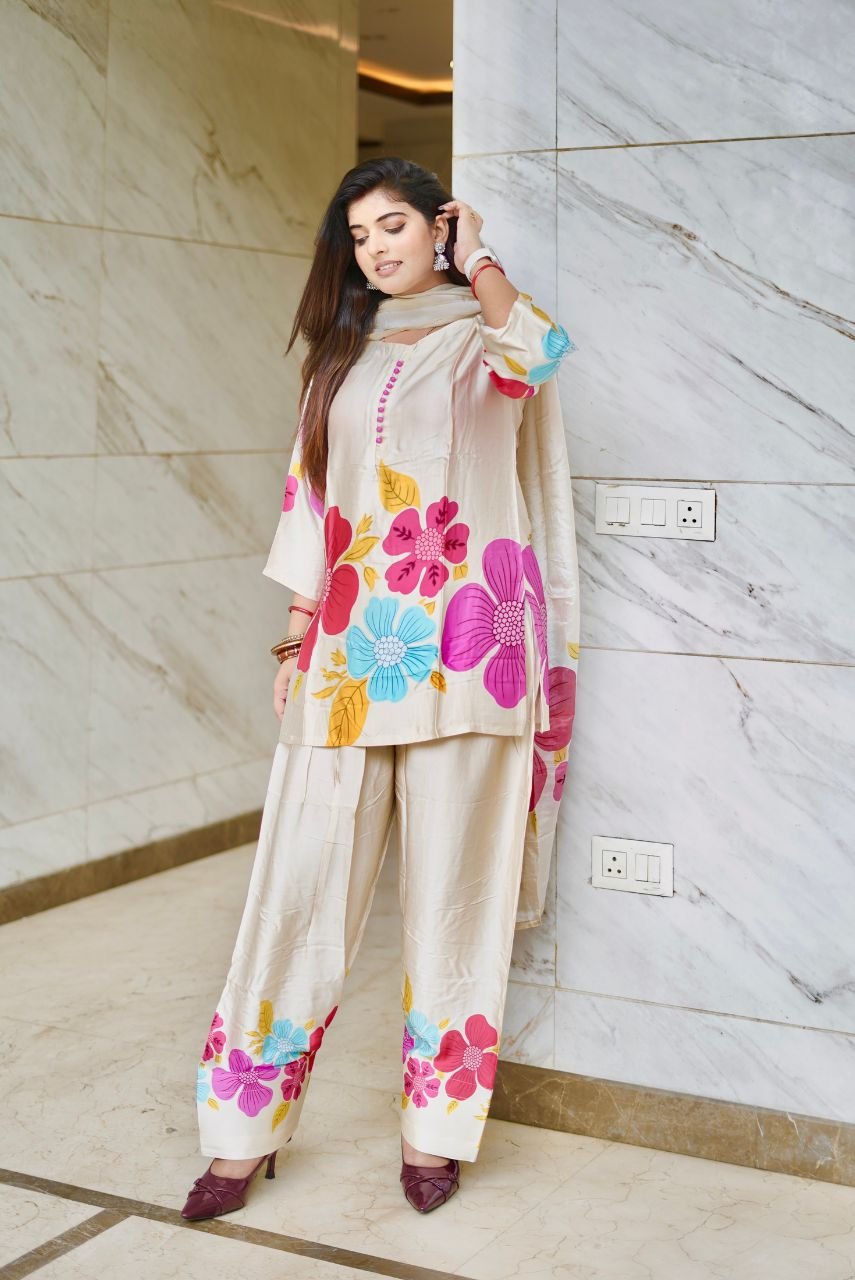 Floral Bloom Satin Kurta Set with Dupatta - Image 4