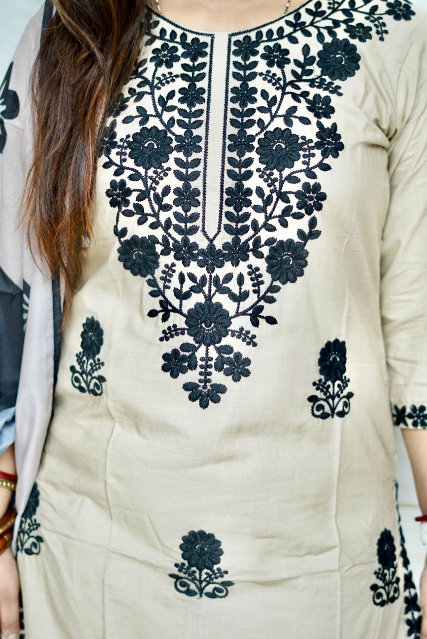 Ivory Noir Embroidered Kurta Set with Dupatta - Image 7