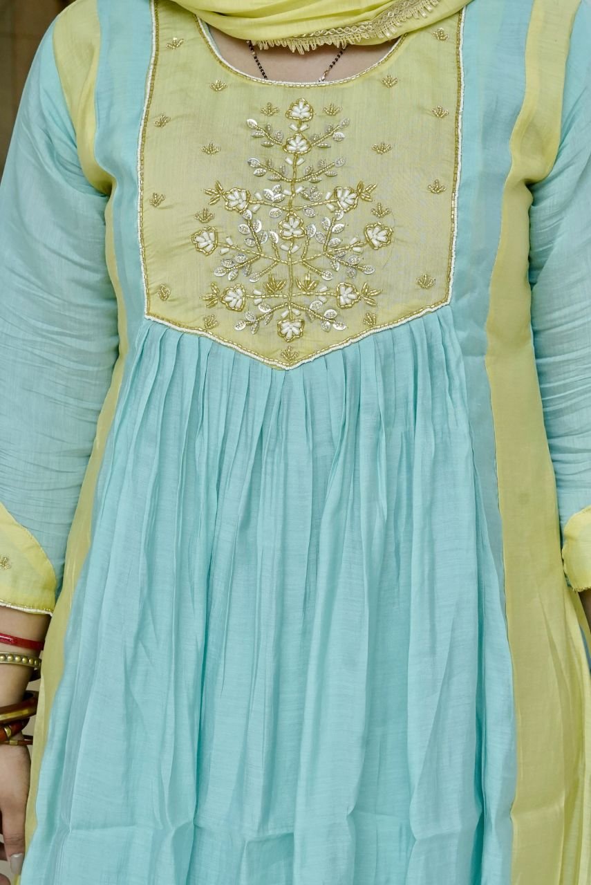 Aqua Grace Embroidered Kurta Set with Dupatta - Image 6