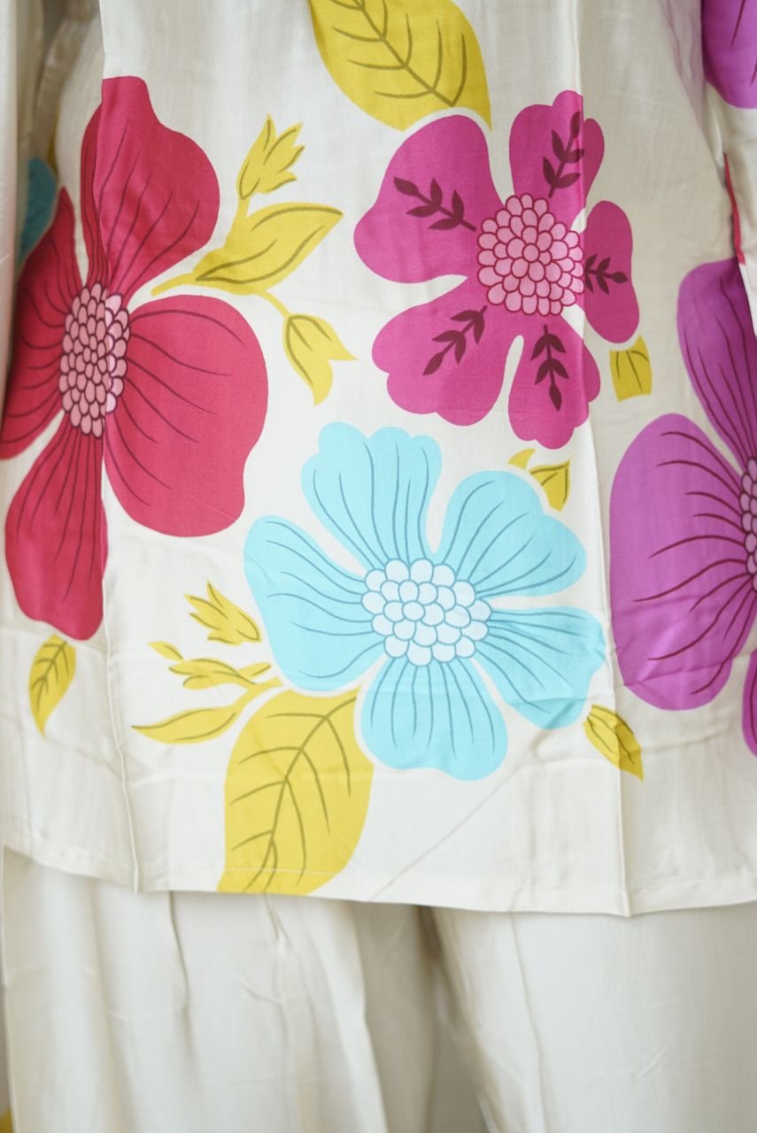 Floral Bloom Satin Kurta Set with Dupatta - Image 7